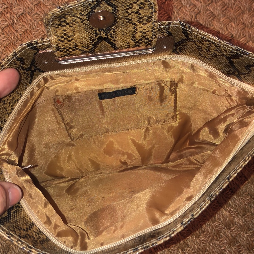 Cute Python Look Clutch - image 3